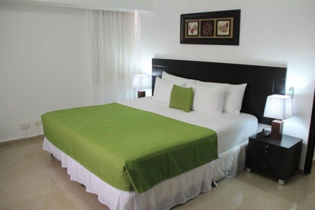 Az Hotel And Suites Kota Panama Bagian luar foto