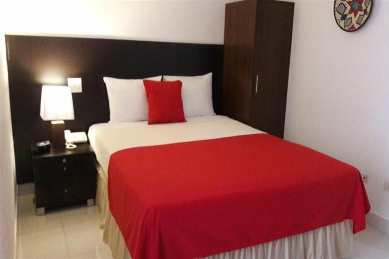 Az Hotel And Suites Kota Panama Bagian luar foto