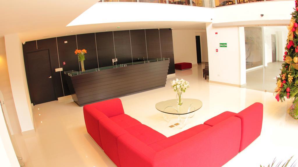 Az Hotel And Suites Kota Panama Bagian luar foto
