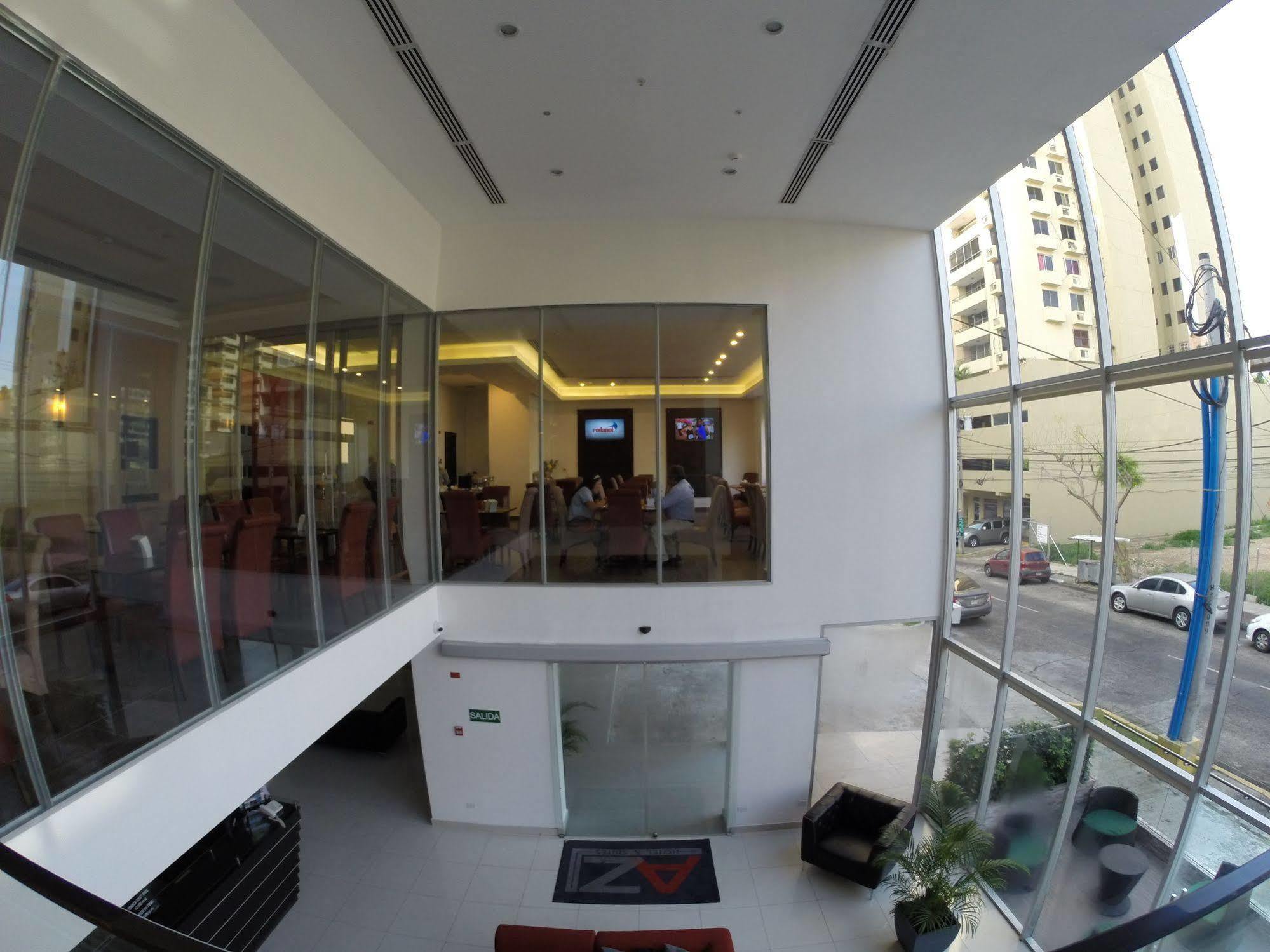 Az Hotel And Suites Kota Panama Bagian luar foto