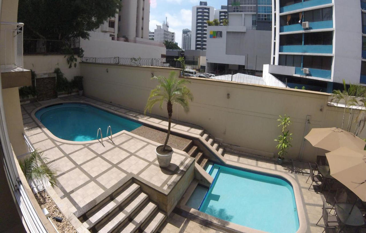 Az Hotel And Suites Kota Panama Bagian luar foto